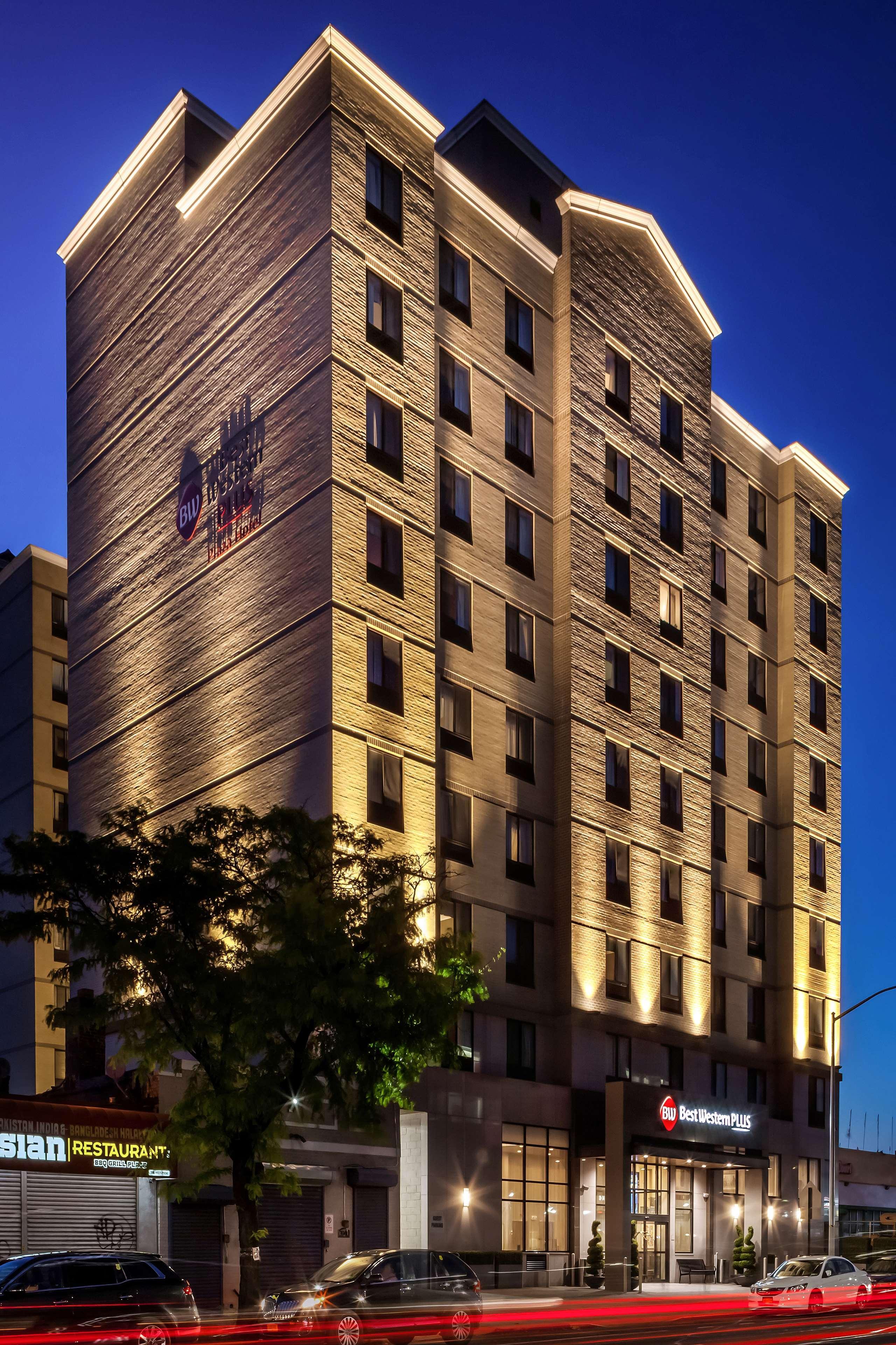 ベスト ウェスタン プラス プラザ ホテル ニューヨーク エクステリア 写真